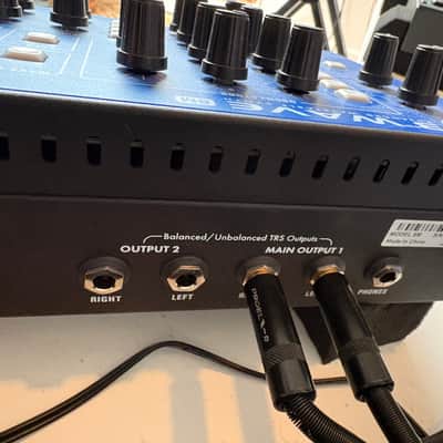 Groove Synthesis 3rd Wave 8M 8-Voice Desktop Synthesizer 2025 - Present - Blue image 4
