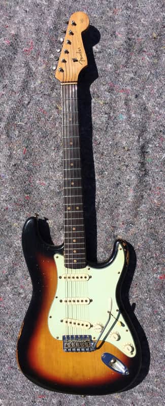 Fender stratocaster 1964 Sunburst image 1