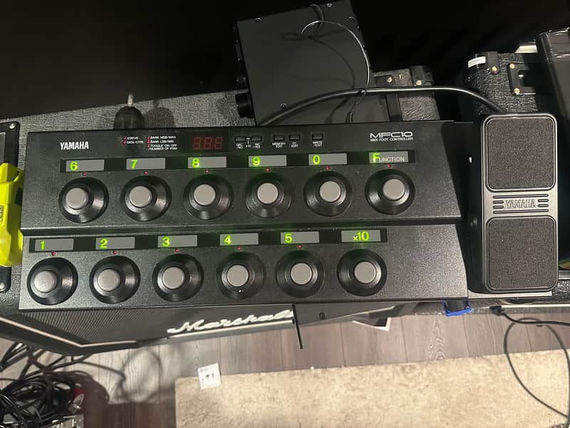 Yamaha MFC10 MIDI Foot Controller 2010s - Black image 1