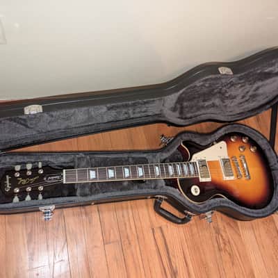 Epiphone Les Paul Standard 50’s Guitar in Bourbon Burst over a Flame Maple Top with Locking Hard Shell Case (with key). Very Good Condition. Fresh professional set up. Made in 2020. image 1
