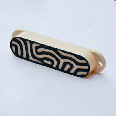 Custom Single Coil Pickup Covers Set (No Holes) - Cream-Topo image 3