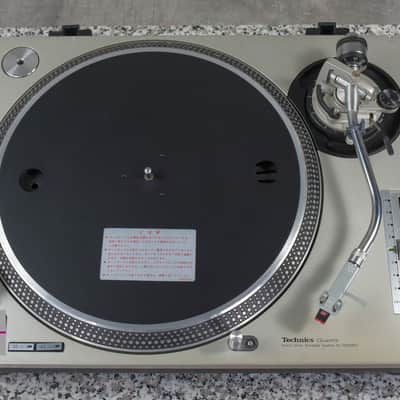 Technics SL-1200MK2-A Silver Direct Drive DJ Turntable in Good condition image 9