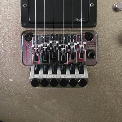 Charvel 475 Special / Deluxe 1989 - 1991 - Platinum image 7