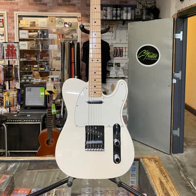 Fender Standard Telecaster 2017 - Olympic White image 1
