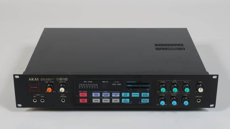 Akai S612 MIDI digital 12-bit sampler image 1