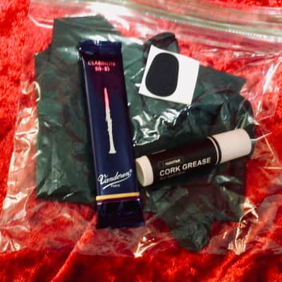 💥Yamaha YCL-200AD 11 Bb Advantage Clarinet Outfit image 13