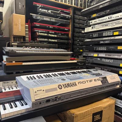 Yamaha Motif ES 6 Production Synthesizer 2000s 61 key keyboard //ARMENS//