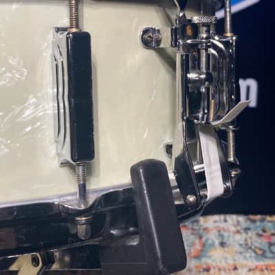 Leedy - 5.5x14" "Slingerleedy" No. 390 Shelley Manne Model Snare Drum 1958 - White Marine Pearl image 8