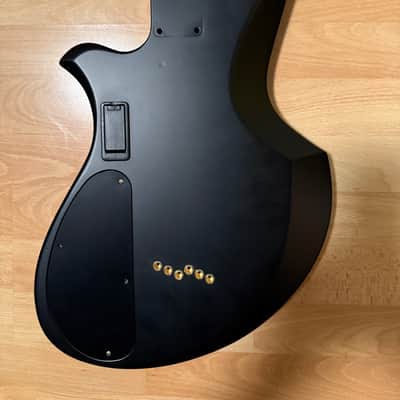Warmoth Z - body (loaded) 2015-2023 - Satin image 2