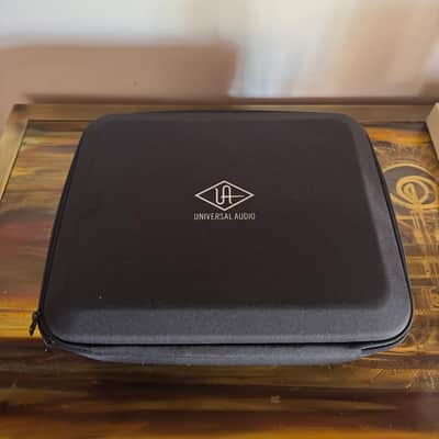 Universal Audio Sphere DLX Large Diaphragm Modeling Microphone 2023 - Present - Black image 7