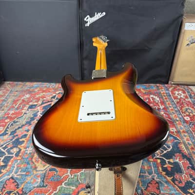 Fender USA Stratocaster 3 Tone Sunburst w/TBX - 1987 image 12