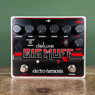 Electro-Harmonix Deluxe Big Muff Pi Distortion / Sustainer 2014 - Present - Black / Red image 2