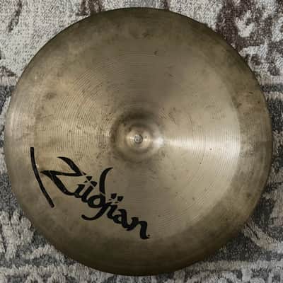 Zildjian 16" A Series China Low Cymbal 1982  - 2008 - Traditional image 2