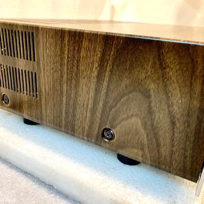 Vintage Marantz 1070 Integrated Amplifier Sounds Awesome! Nice Not Museum Quality image 11