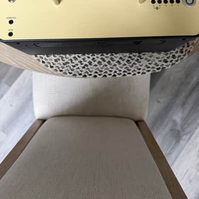 Yamaha THR10II-WL 20-Watt 2x3" Wireless Stereo Digital Modeling Guitar Combo 2019 - Present - Tan image 2
