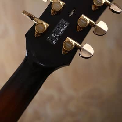 Yamaha SA2200 Semi-Hollow Electric Guitar Sunburst, Yamaha Hard Case included image 6