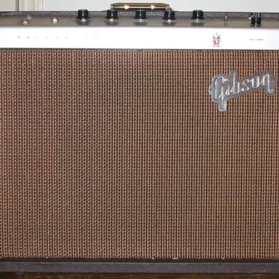 Gibson GA-19RVT Falcon 15-Watt 1x12" Guitar Combo 1962 - 1967