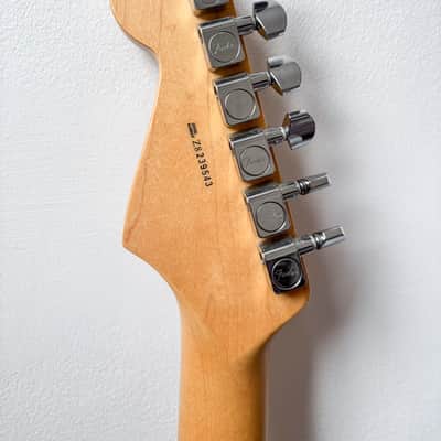 Electric Guitar Fender American Standard 2008 - Blizzard Pearl Maple Neck image 11