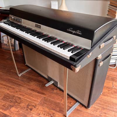 See Video! Vintage 1977 Rhodes Suitcase Piano 73-Key Electric Piano Serviced and Ready! image 3