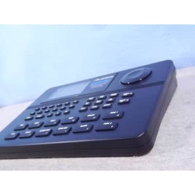 Alesis SR-16 Drum Machine (16 BIT) image 7