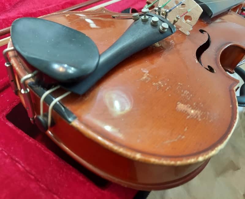 Reghin Vioara Standard size 4/4 violin, Romania 1986 | Reverb Croatia