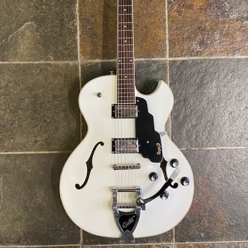 2020 – 2021 Guild Newark St. Collection Starfire I SC Snowcres…