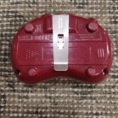Line 6 Pocket POD Multi-Effect and Amp Modeler 2007 - Present - Red image 2