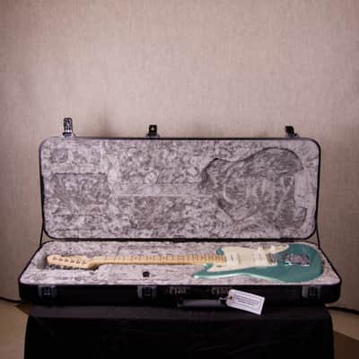 Fender Jazzmaster American Professional 2017 - 2019 Mystic Seafoam Metallic image 9