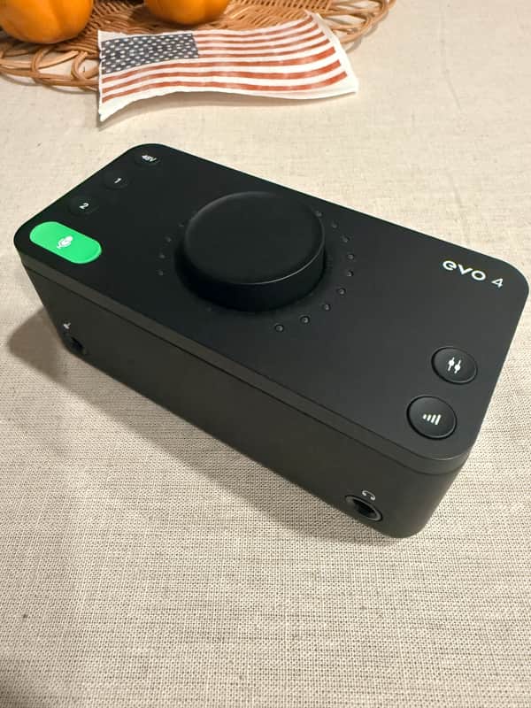 Audient EVO 4 USB Audio Interface 2020 - Black image 1