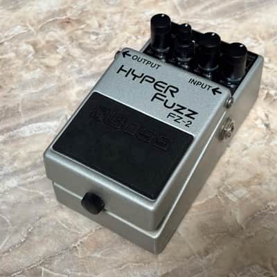 Boss FZ-2 Hyper Fuzz (Silver Label) Excellent - Dated October 1993 - Grey Silver Monochrome image 5