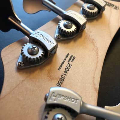 Nordstrand Acinonyx Bass image 15