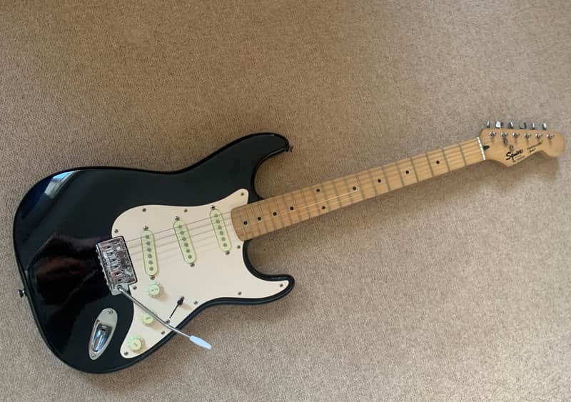 Squier  Stratocaster Korea   1993 in Black image 1