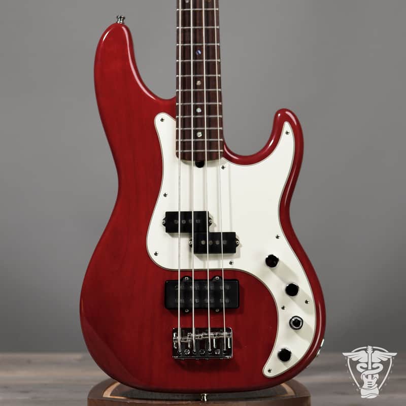 Fender American Deluxe Precision Bass V 2000 - 2006 | Reverb Canada