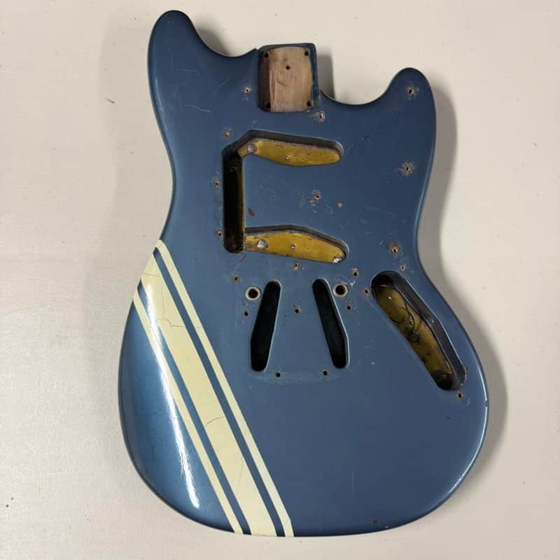 1972 Fender Mustang Competition Body image 1