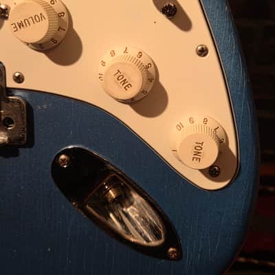 S-Style Partscaster - Aged Lake Placid Blue Body, Fender Custom Shop Neck & Bridge Pickups, Seymour Duncan SSL-1 Middle Pickup image 7