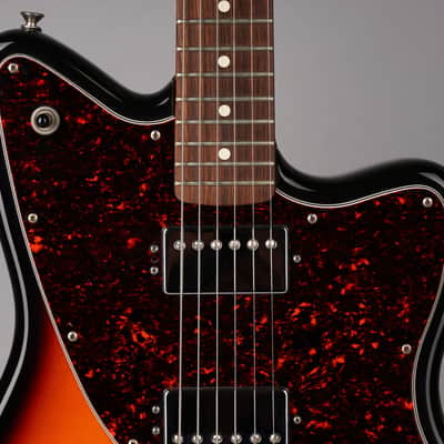 Fender Deluxe Series Toronado - 1998 - Caramel Metallic image 4