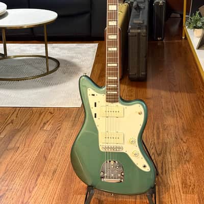 2024 FENDER AMERICAN VINTAGE II ‘66 JAZZMASTER!! ~ Sherwood Green! ~ Excellent Condition! ~ Must See! image 2