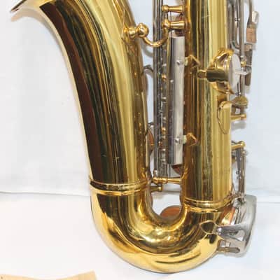 Conn 20M Alto Saxophone w/Case - Brass image 3