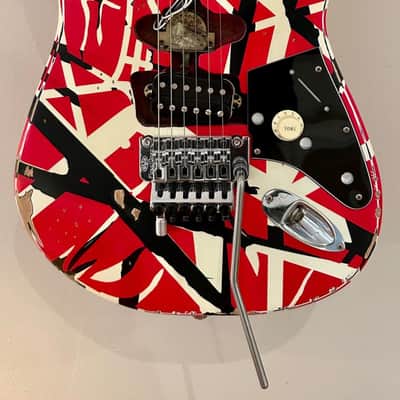 EVH Striped Series Frankie (2020) MINT CONDITION - Red, White, Black Stripes Relic image 15