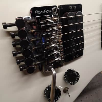 Rare Kramer Pacer Imperial USA 1984 Banana Headstock- Artic White image 18