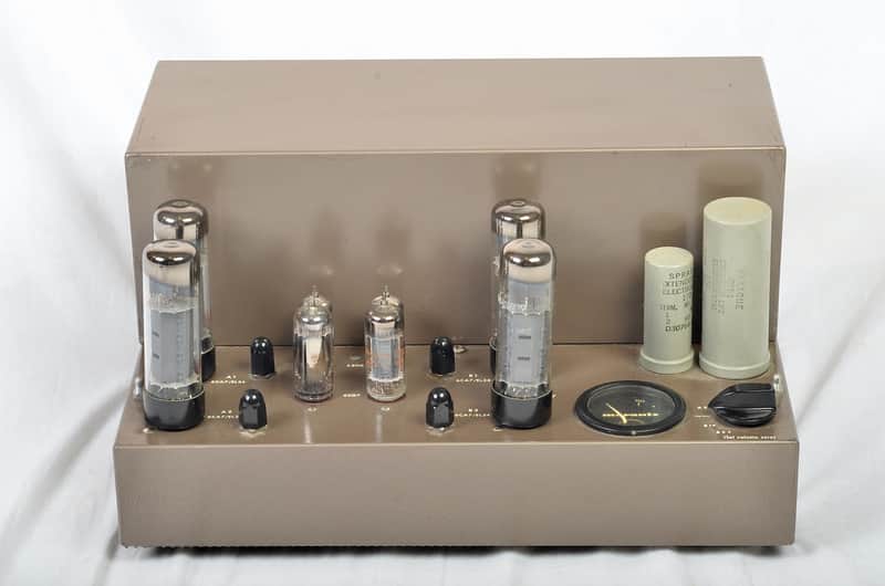 Marantz 8B