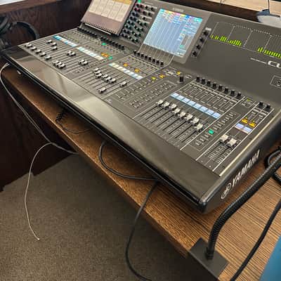 Yamaha CL5 80 Input Digital Mixing Console 2012 - Present - Black image 3