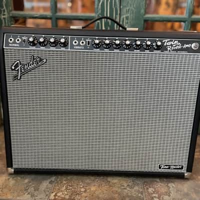 Fender Twin Reverb Tonemaster 2-Channel Guitar Amplifier w/Footswitch & Cover image 6