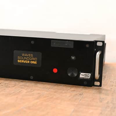 Waves SoundGrid Server One V2 CG01P8F image 2