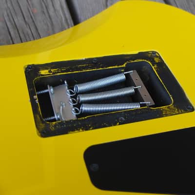 BC rich Gunslinger 2012 - Yellow w/Upgrades image 7