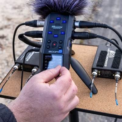 Zoom H6essential 6-Track 32-Bit Float Portable Audio Recorder with Zoom BTA-1 Bluetooth Adapter image 4