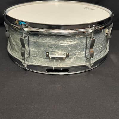 Ludwig Pioneer Snare Drum 14" x 5" 1968 - Sky Blue Pearl image 8