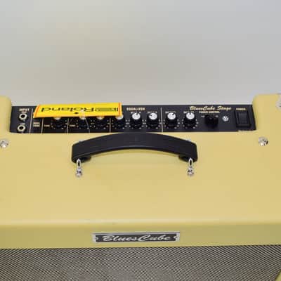 Roland Blues Cube Stage 1x12" 60-Watt Guitar Combo Amp, Blonde w/ Cover image 3