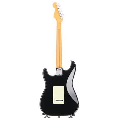 Fender Certified Pre-Owned American Professional II Stratocaster, Maple Fingerboard, Black (L6) (07990) image 6