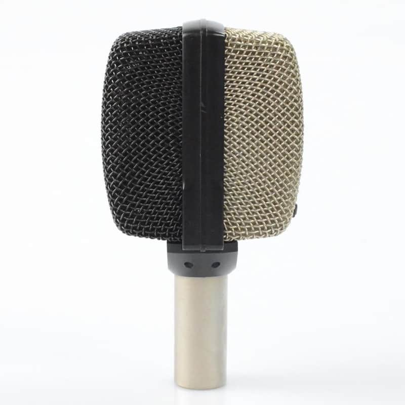 AKG D12 E Cardioid Dynamic Microphone image 4